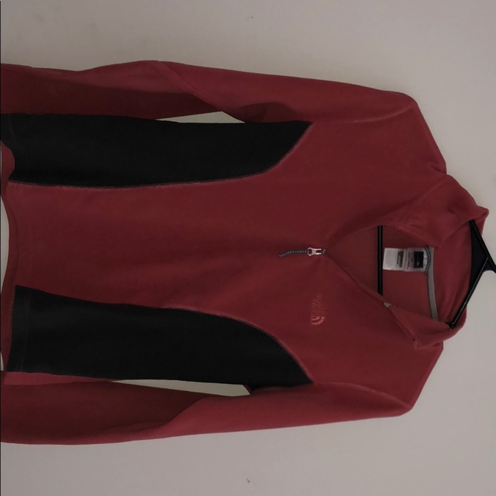 North face pullover